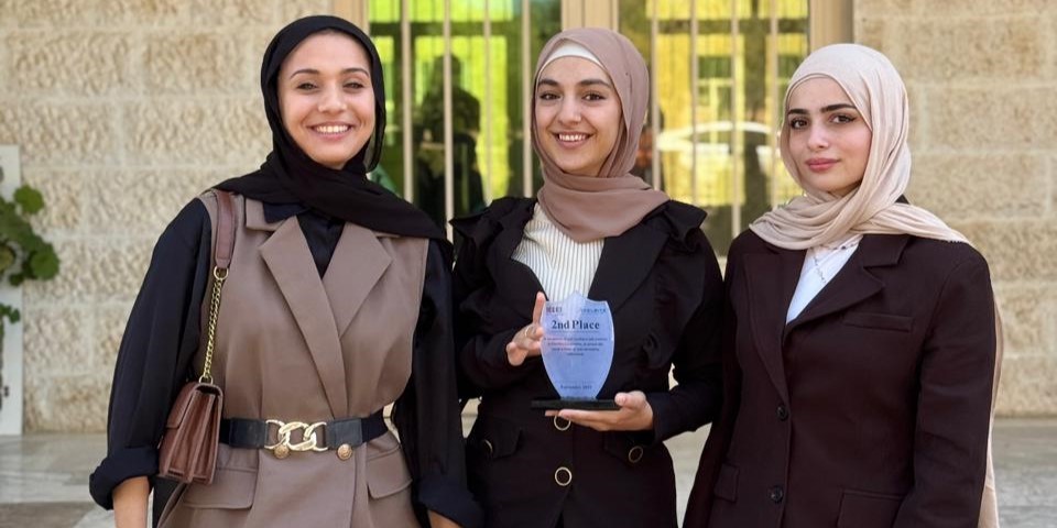  طالبات من جامعة الحسين بن طلال يحرزن المركز الثاني في مسابقة PixelSite على مستوى المملكة